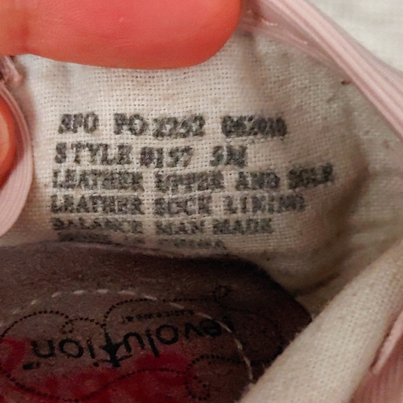 Mix&Match 3/$25 - 🩰 Girl's Pink Leather Ballet Shoes / Slippers - Picture 4 of 4